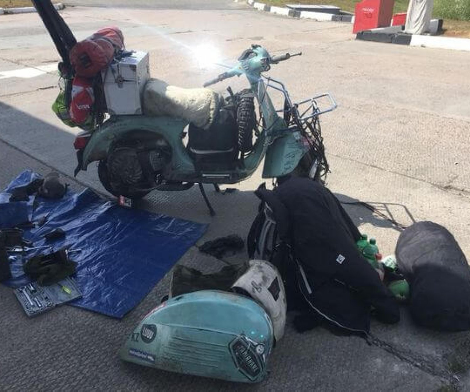 Breakdown in a gas station